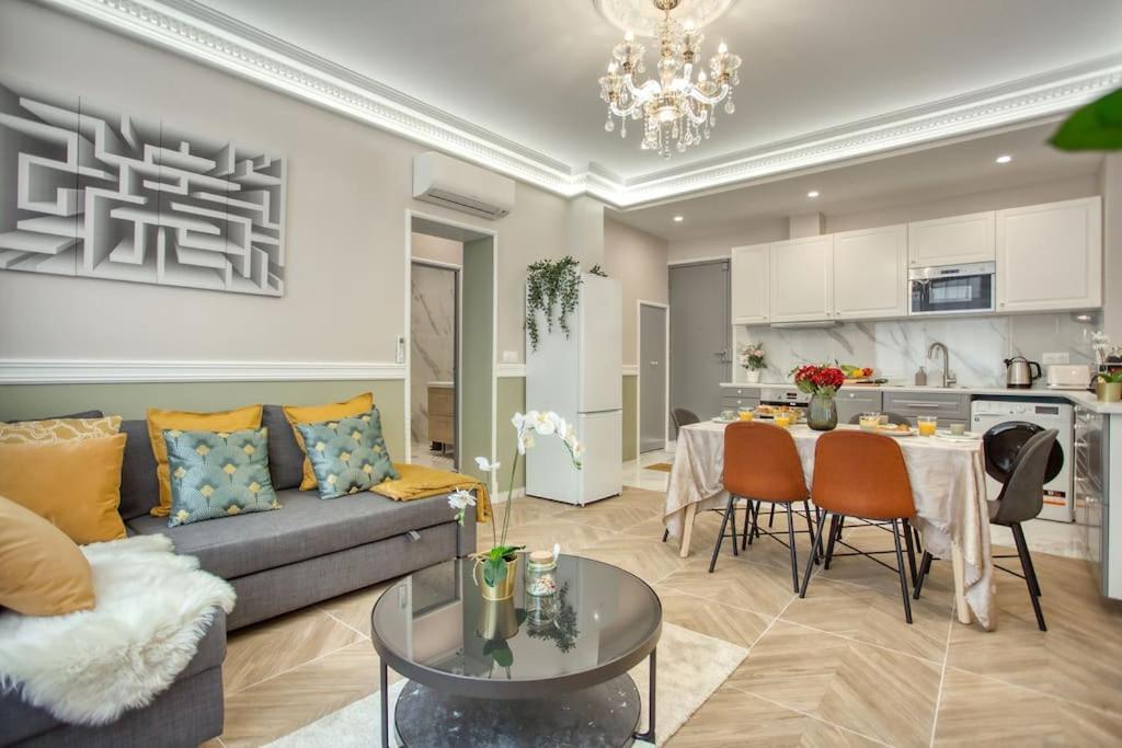 Charming Apart New 2 Bedrooms With Aircon 巴黎 外观 照片